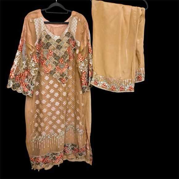 Plus shalwar Kameez 3X BUST 54 - Picture 1 of 10